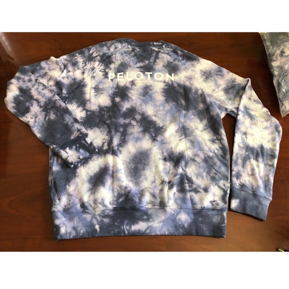 Peloton SG tie dye sweatshirt with flaws - Picture 9 of 11